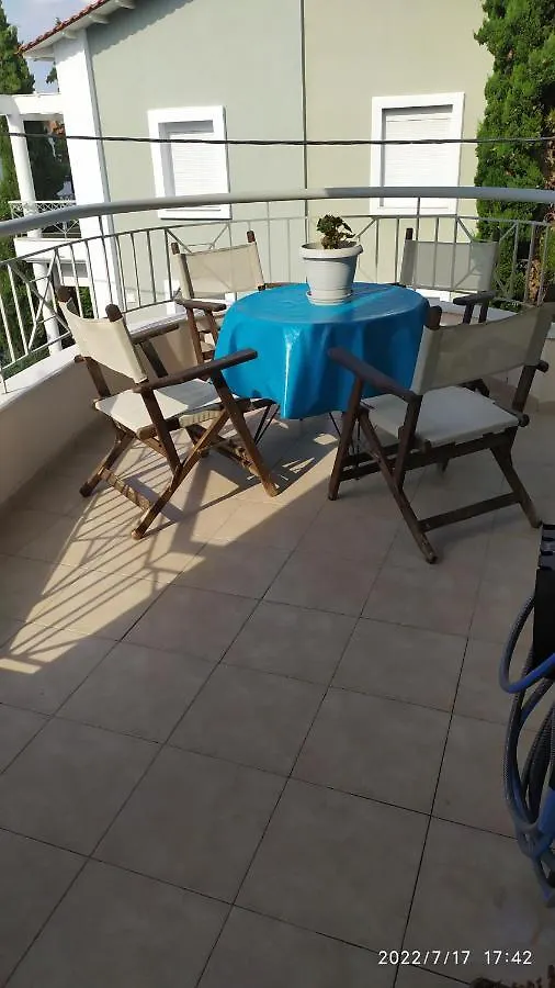 Iliana House Apartment Neo Epivates